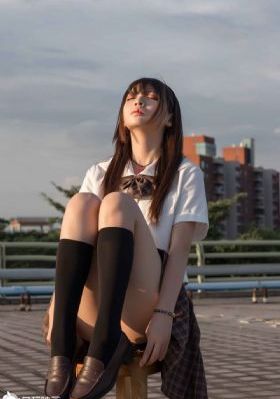 欧美女头像复古_蓝光在线视频观看